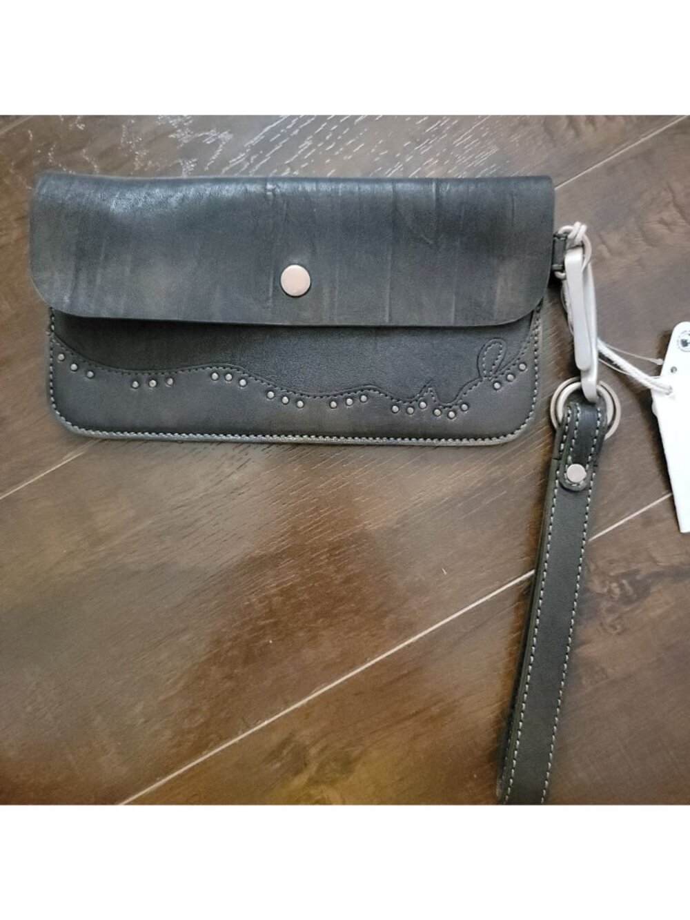 Free People Western Stud Wallet Womens Leather Country Western Rustic Boho Chic - Picture 3 of 9